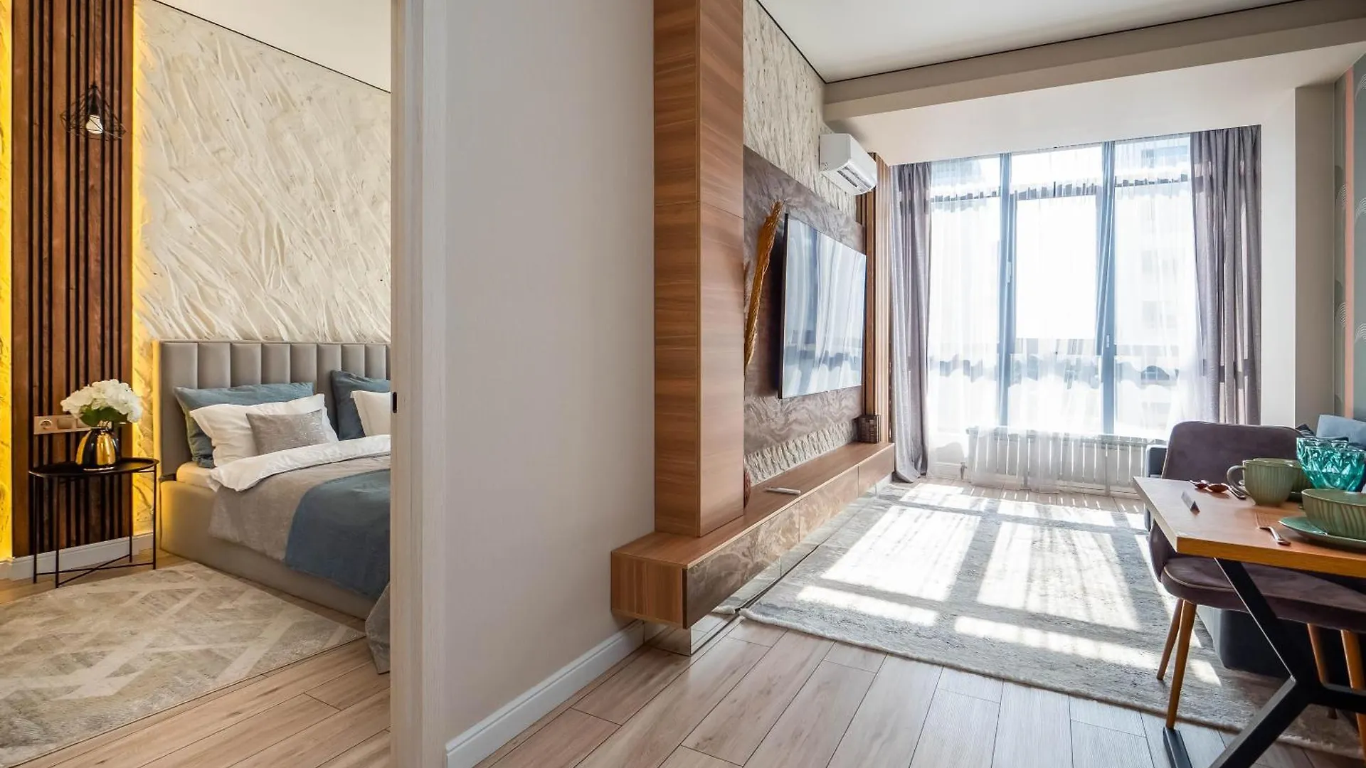 Instaflat At Mega Apartment Almaty
