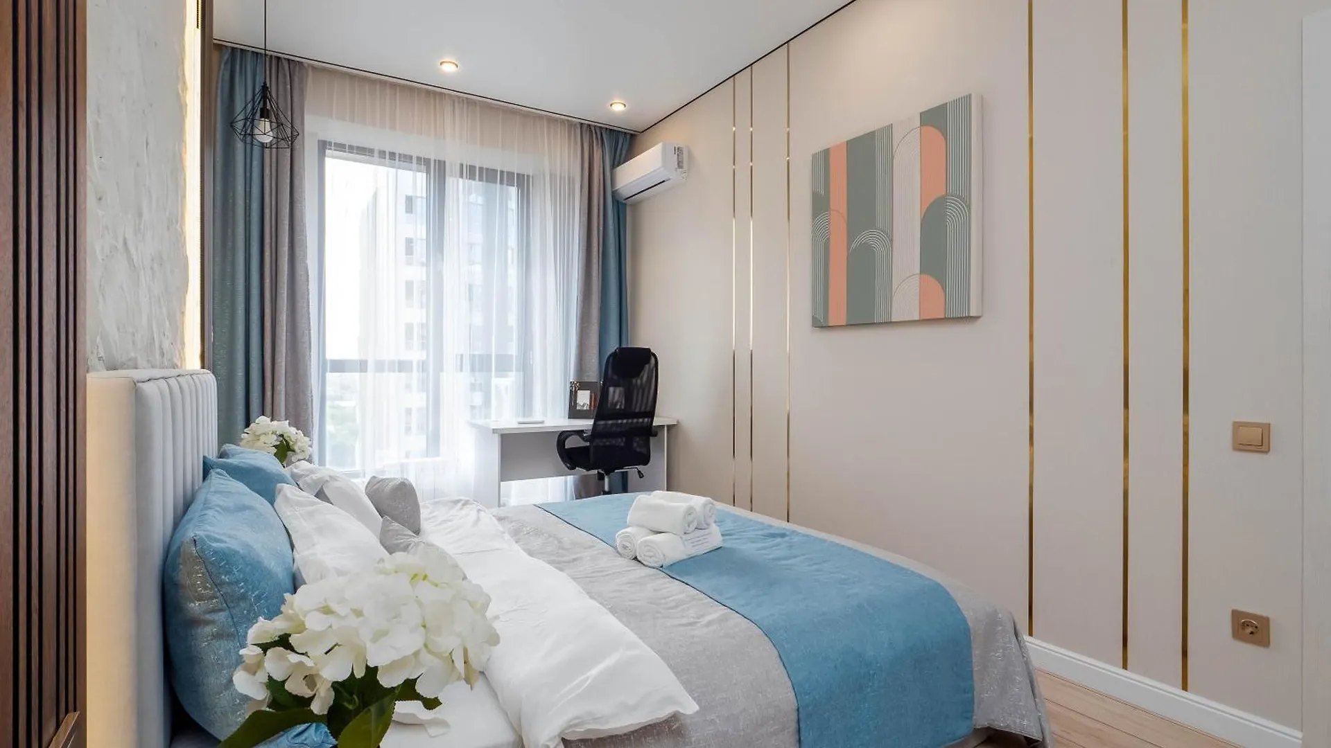 Apartmán Instaflat At Mega Almaty 0*,